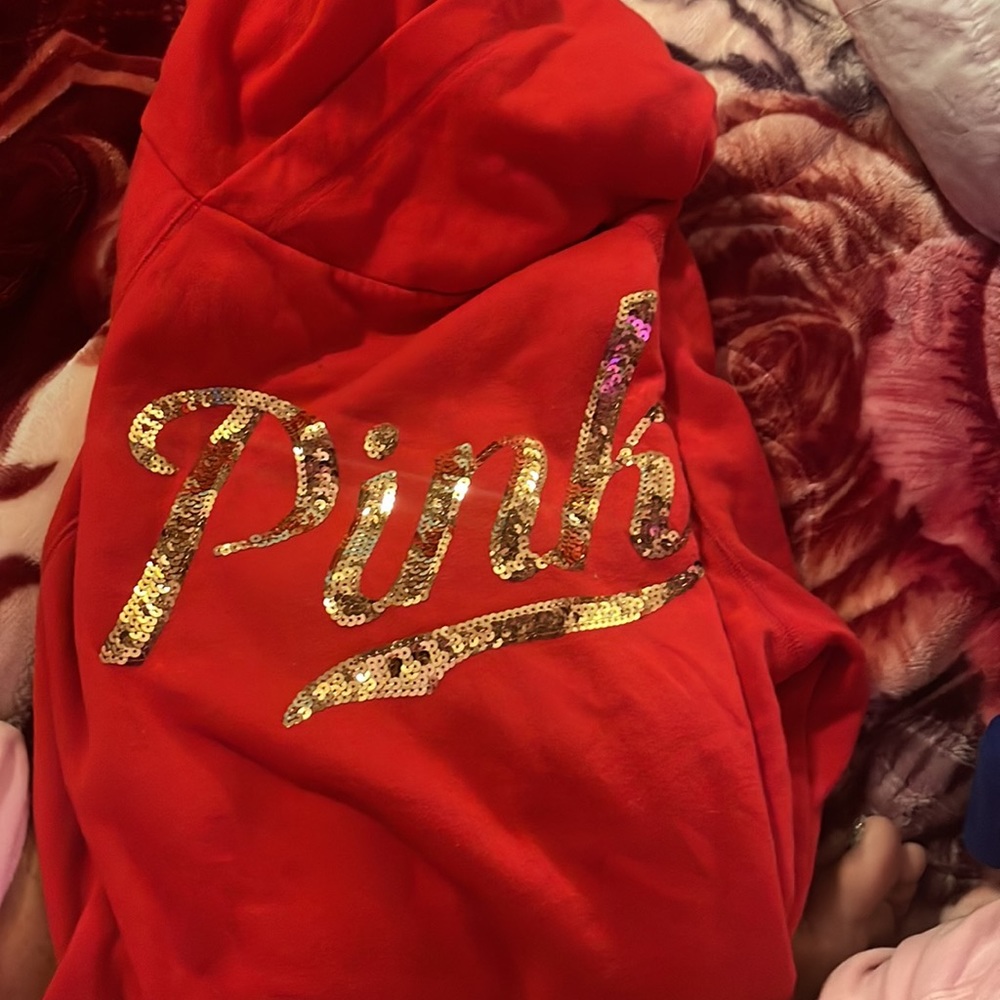 Sweatshirt - Picture 2 of 3